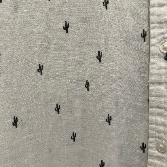 Rails Linen Blend Gauze Top Crinkle Fabric Button Front Novelty Cactus Print S - Picture 8 of 10